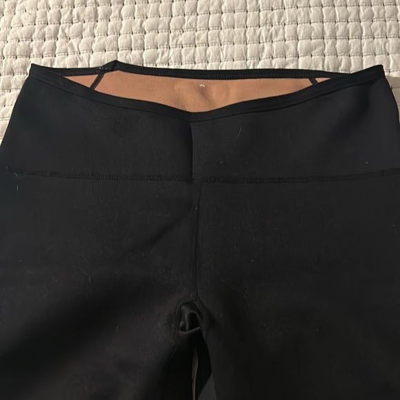 Copper Slim Thermal Capri Leggings w/ Mesh on legs - Picture 2 of 9